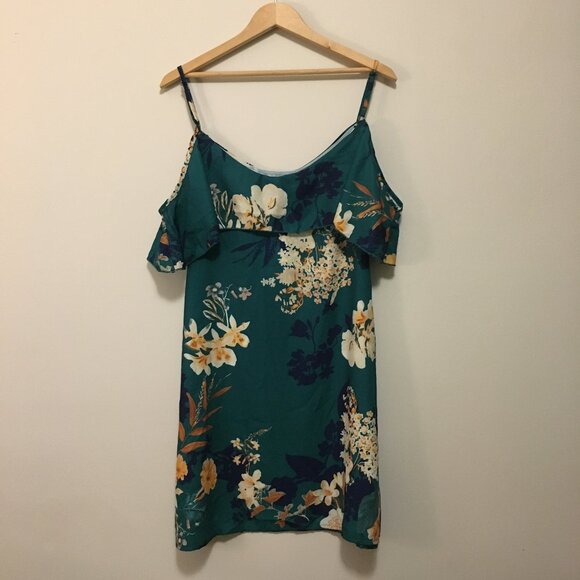 NWT YOINS Fluttery Sleeveless Boho Floral Dress - Picture 3 of 12